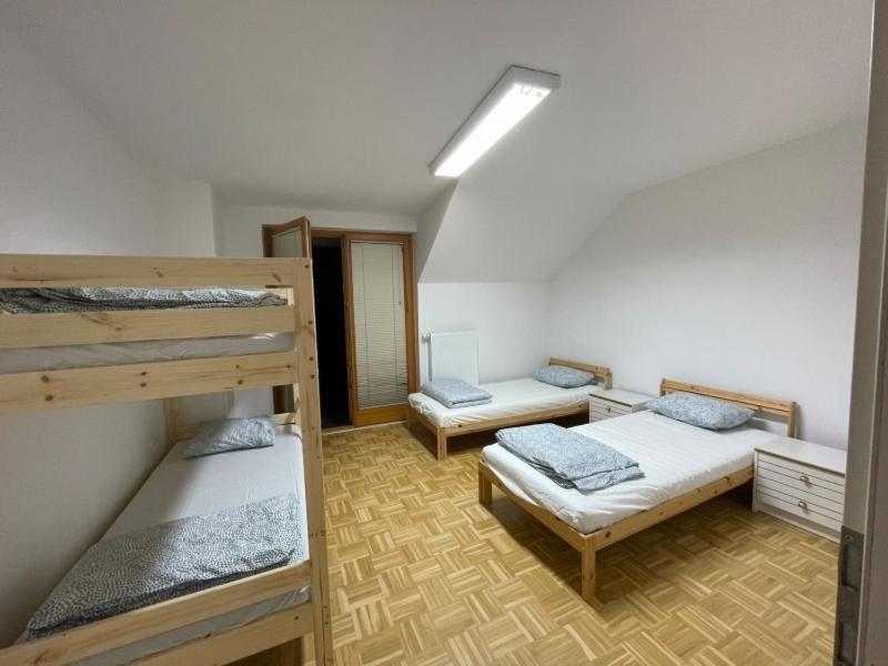 Hostel Buzahouse Lublana Zewnętrze zdjęcie